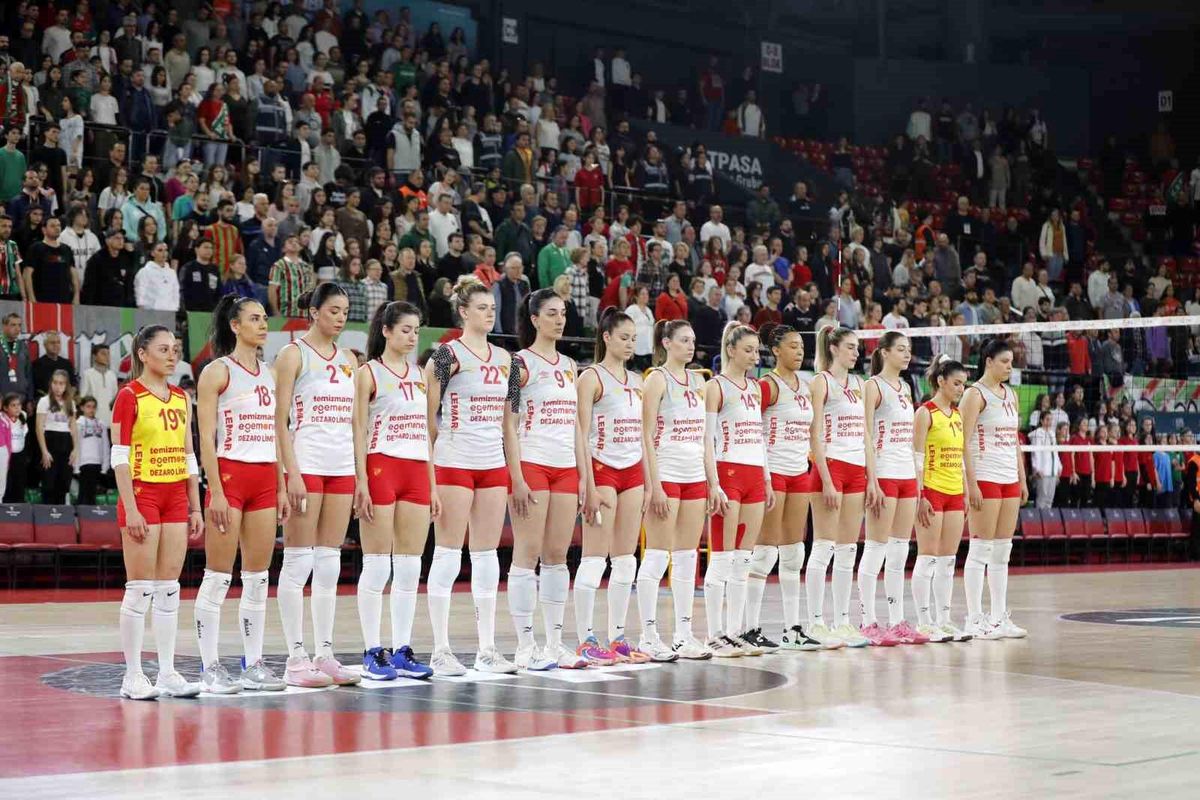 Göztepe Voleybol, play-off\'ta