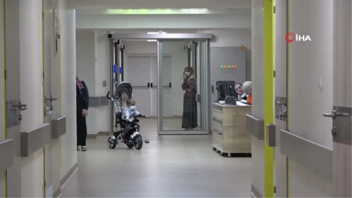 Hastanenin atıl durumda olan koridoru, kanser hastası çocuklara umut oldu