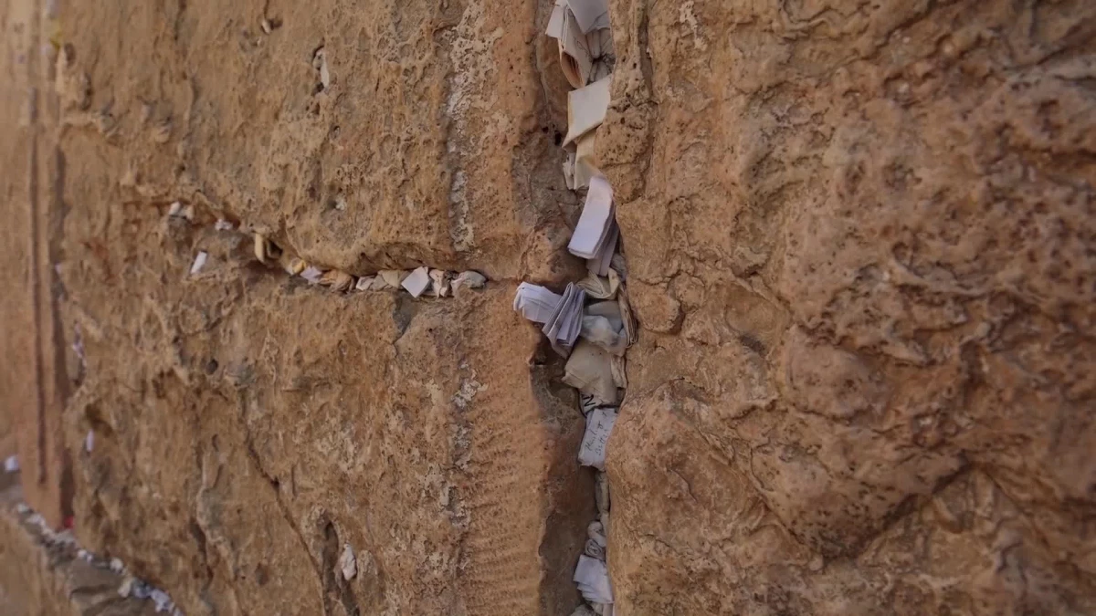 Kudüs\'teki Ağlama Duvarı\'nda Temizlik Zamanı
