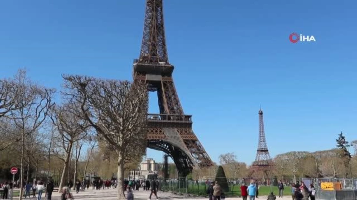 Paris\'te Eyfel Kulesi sayısı ikiye çıktı