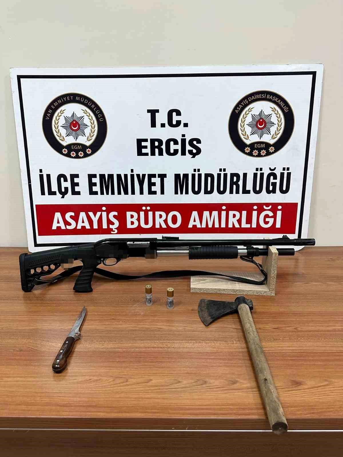 Van\'da değişik suçlardan 20 kişi tutuklandı