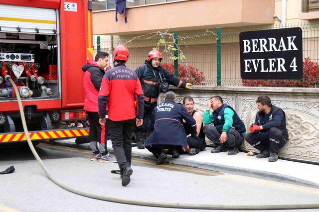 Alevlerin arasında kalan itfaiye eri hastanede hayatını kaybetti Alevlerin arasında kalan itfaiye eri hastanede hayatını kaybetti