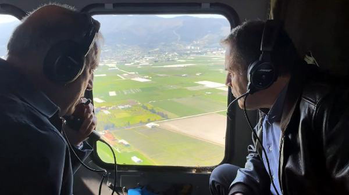 Bakan Akar, Hatay\'da Yunanistan Savunma Bakanı ile bir araya geldi