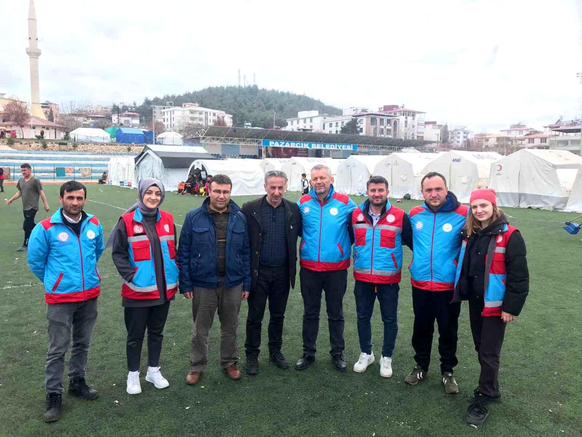 Depremzedelere yardımcı olacaklar