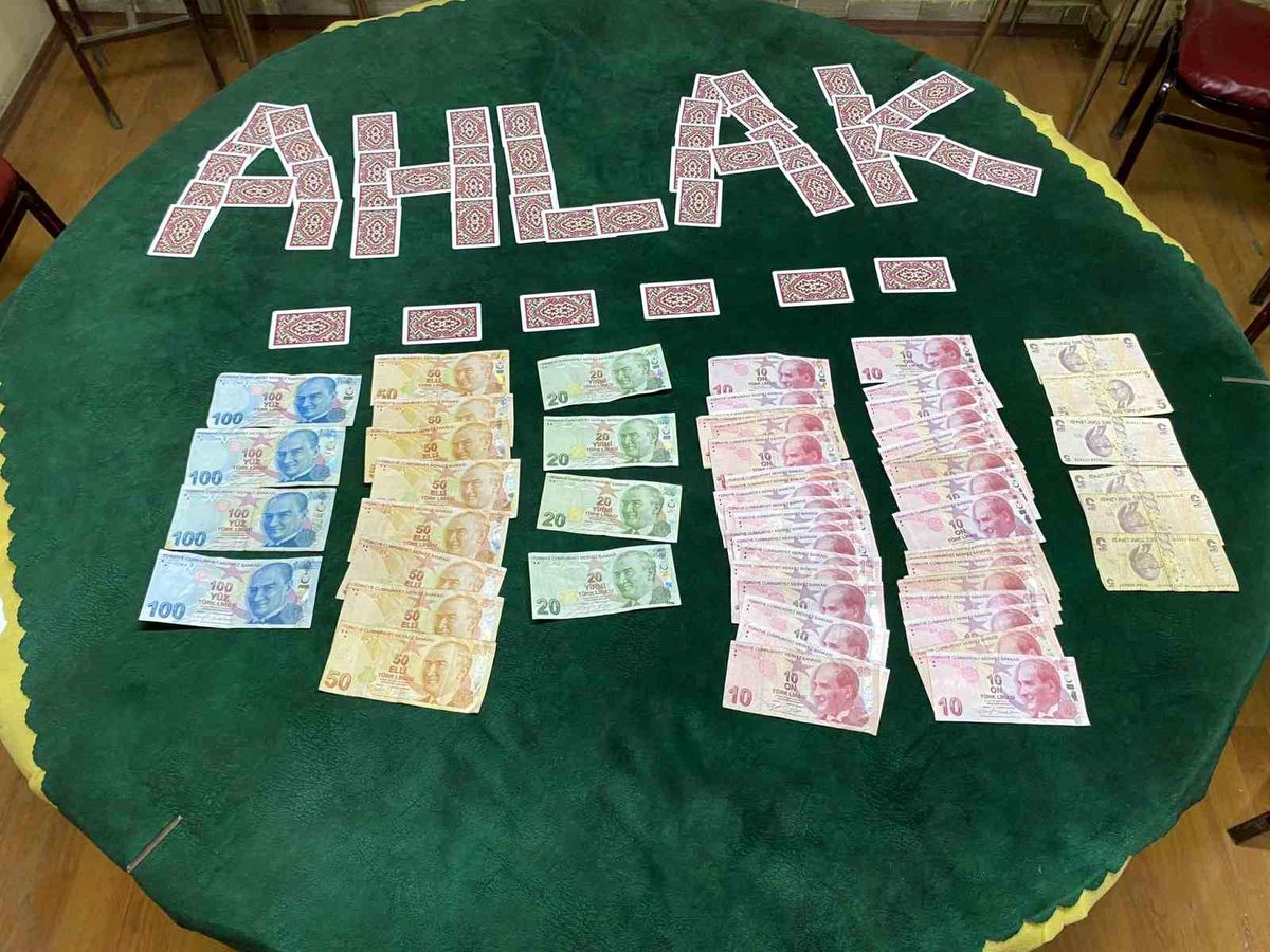 Kumar operasyonunda 10 kişiye 40 bin lira ceza yazıldı