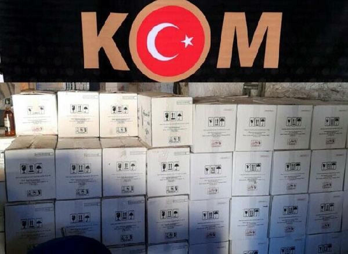 Muğla\'da 7 bin 880 şişe sahte içki ele geçirildi