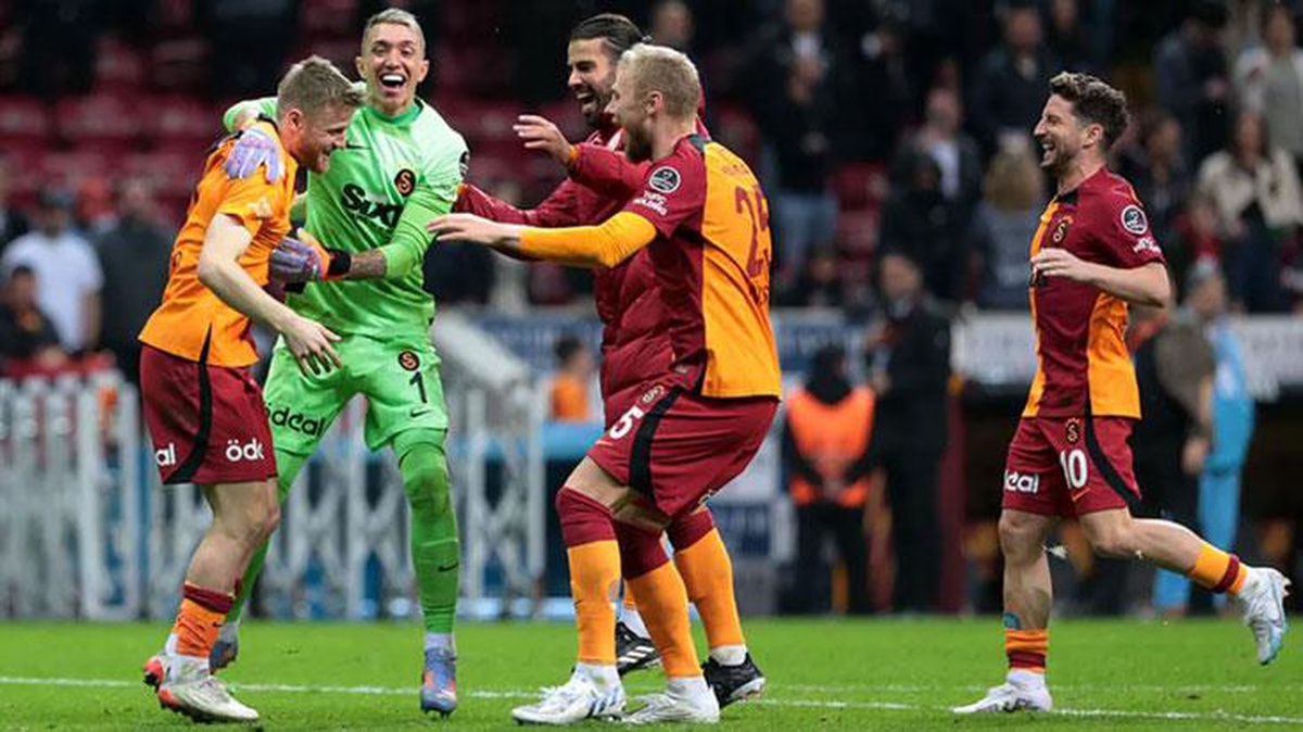 O tam bir savaşçı! Muslera\'nın Adana Demirspor maçından önce yaşadıkları ortaya çıktı
