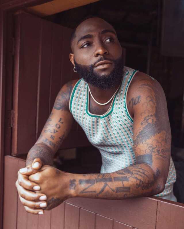 Nijeryalı şarkıcı Davido, 'Timeless' albümü ile müzik platformlarında rekor üstüne rekor kırdı Nijeryalı şarkıcı Davido, 'Timeless' albümü ile müzik platformlarında rekor üstüne rekor kırdı