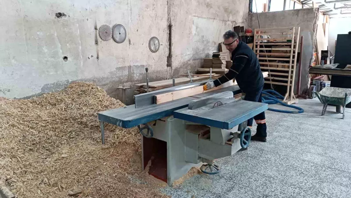 Safranbolu Belediyesi ahşap atölyesinde çalışmalar sürüyor