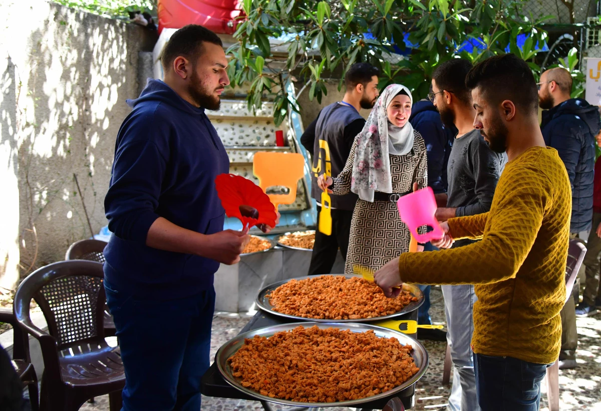 Şam\'da Ramazan\'a Özel Aşevleri Kuruldu