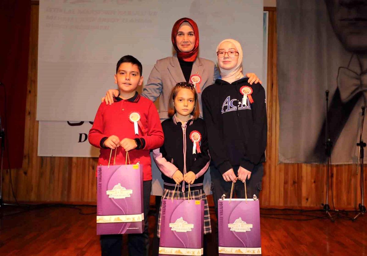 Sünnetçi: "İl genelinde okullarımızın akademik başarısı yükseliyor"