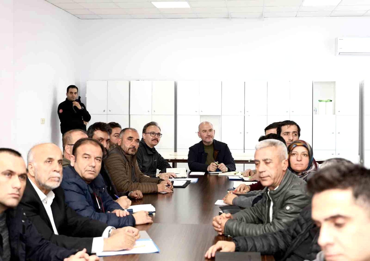 Vali Kızılkaya Bakan Soylu ile toplantıya katıldı