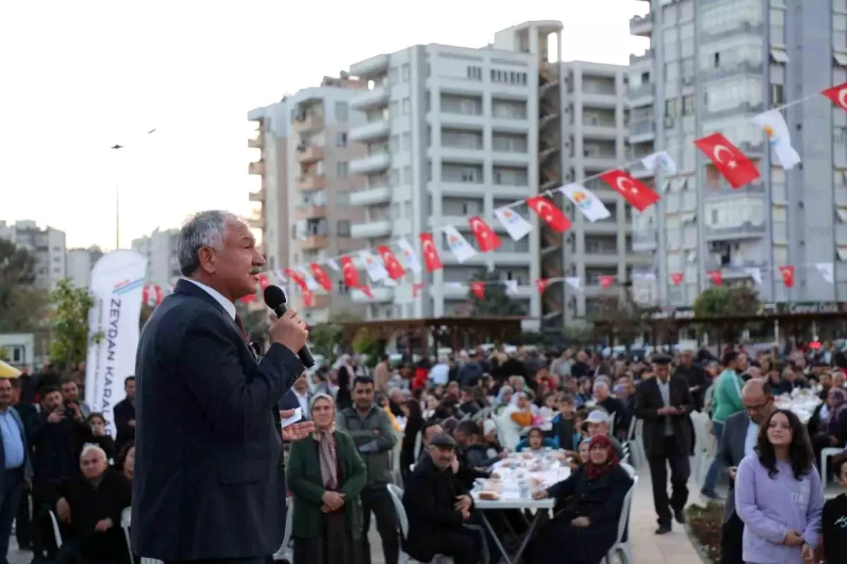 Başkan Karalar, Kozanlılarla iftarda buluştu