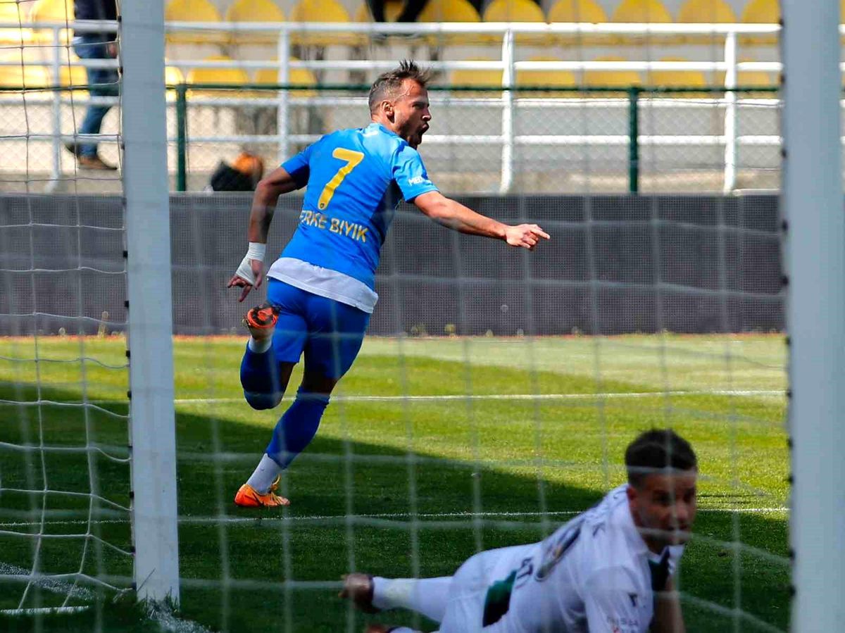 Berke Bıyık, Bucaspor 1928\'de gollerine devam ediyor