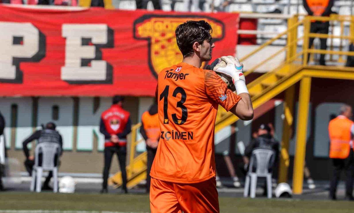 Göztepe\'nin file bekçisi Arda, kalede güven veriyor