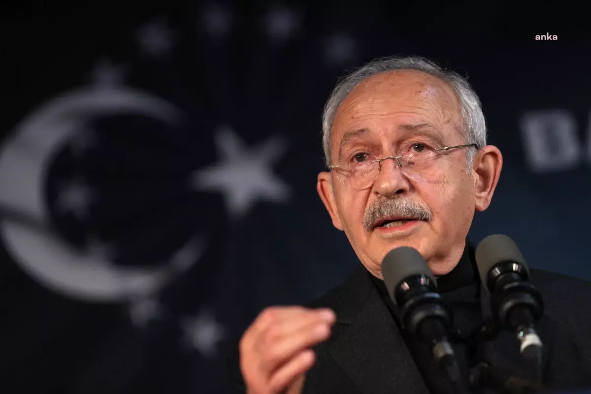 Kemal Kılıçdaroğlu: Filistinli Kardeşlerimize Karşı Mescid-İ Aksa\'da Gerçekleştirilen Saldırıyı Şiddetle Lanetliyorum