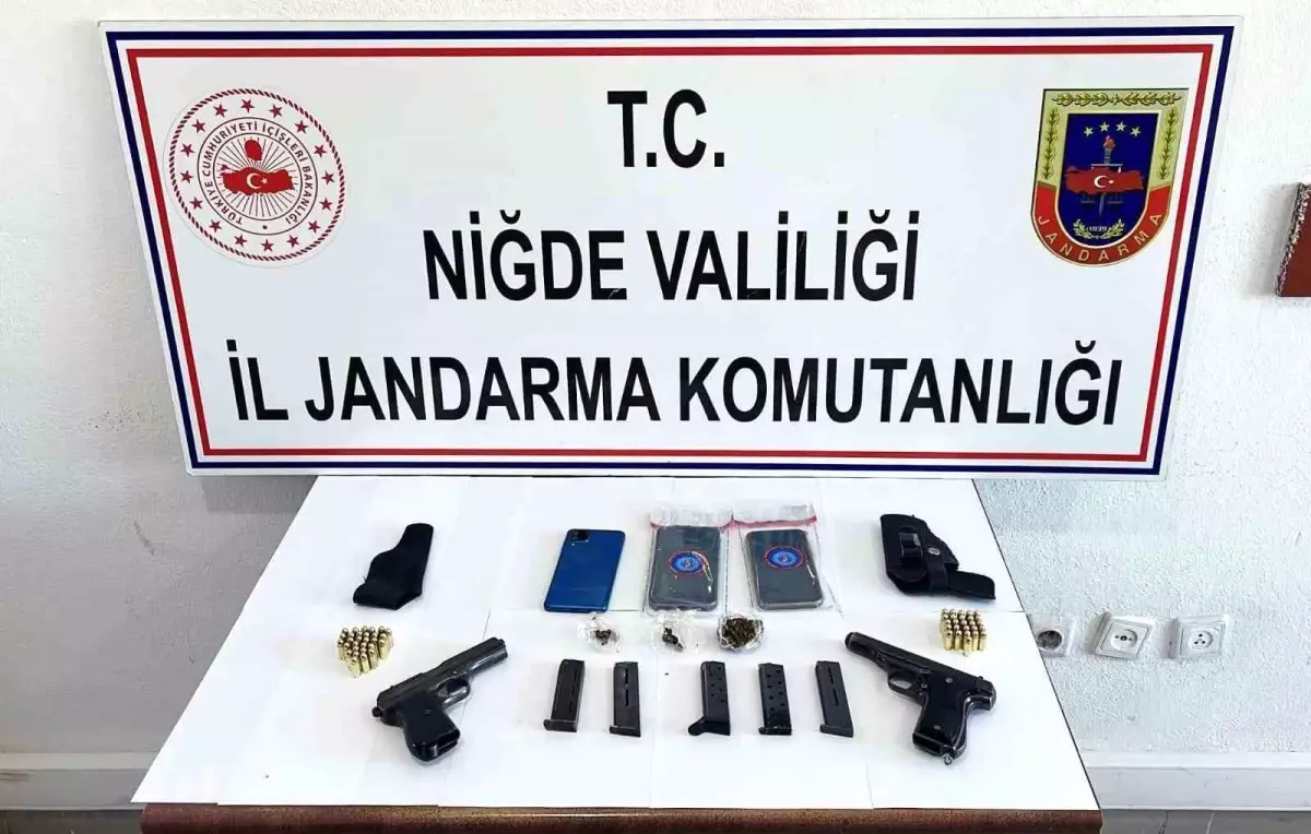 Niğde\'de uyuşturucu operasyonunda 4 zanlı tutuklandı