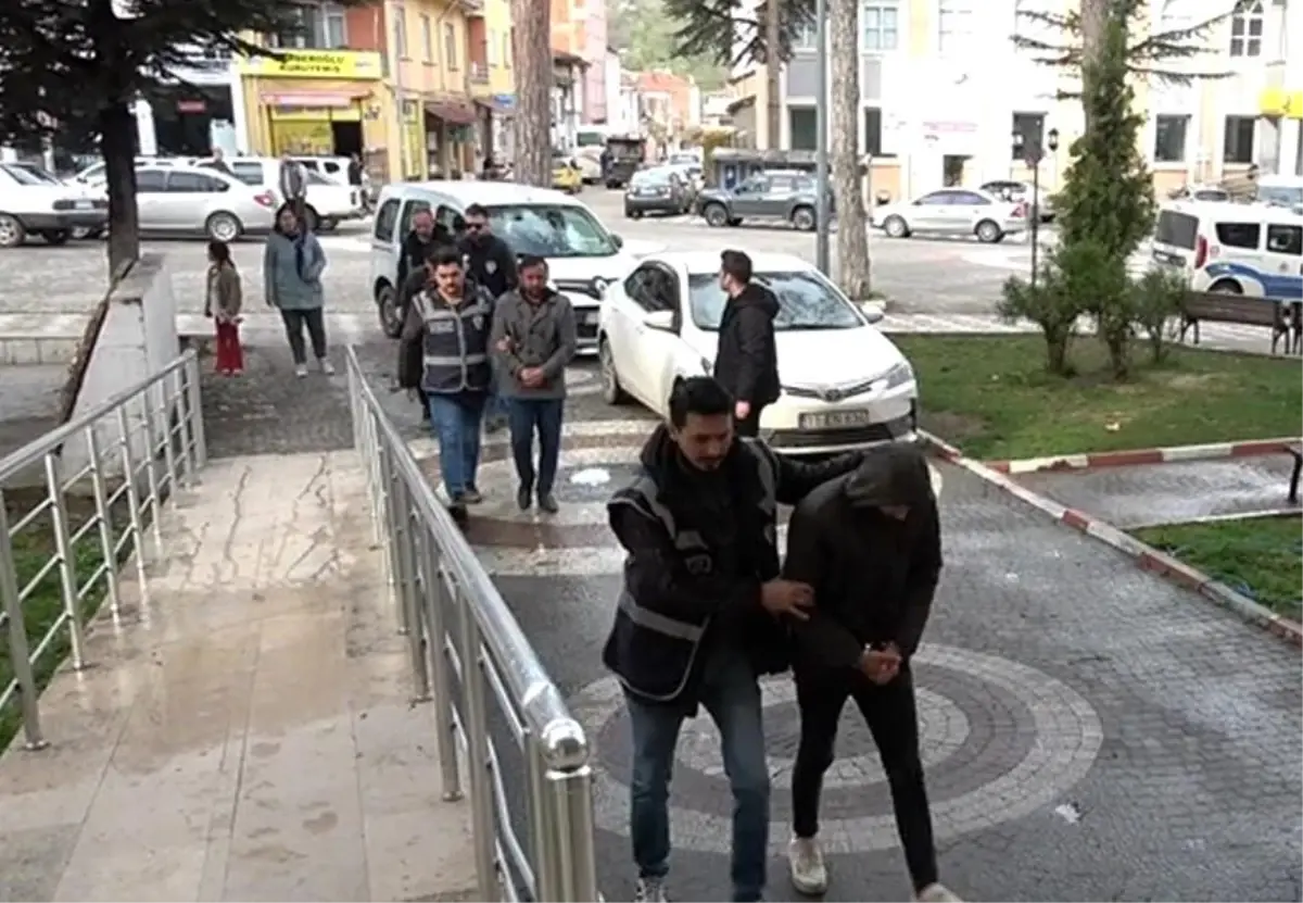 Bilecik\'te 135 olayda 5 milyon haksız kazanç elde eden çete çökertildi