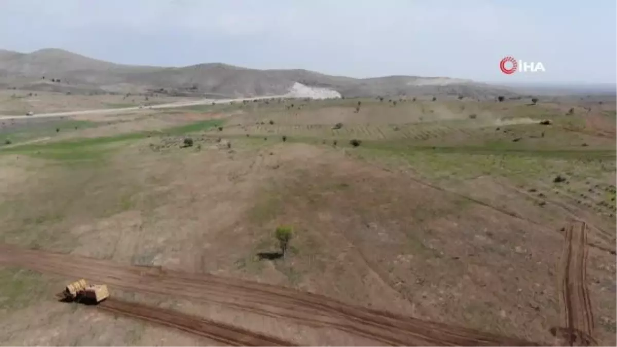 Karabağ\'da yerli mayın temizleme aracı MEMATT\'larla çalışmalar sürüyor