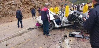 Üzerine kaya düşen otomobildeki 4 öğretmen öldü (2)- Yeniden