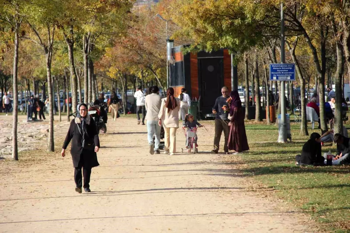 Yurt dışından Kocaeli\'ye gelenler, gidenleri ikiye katladı