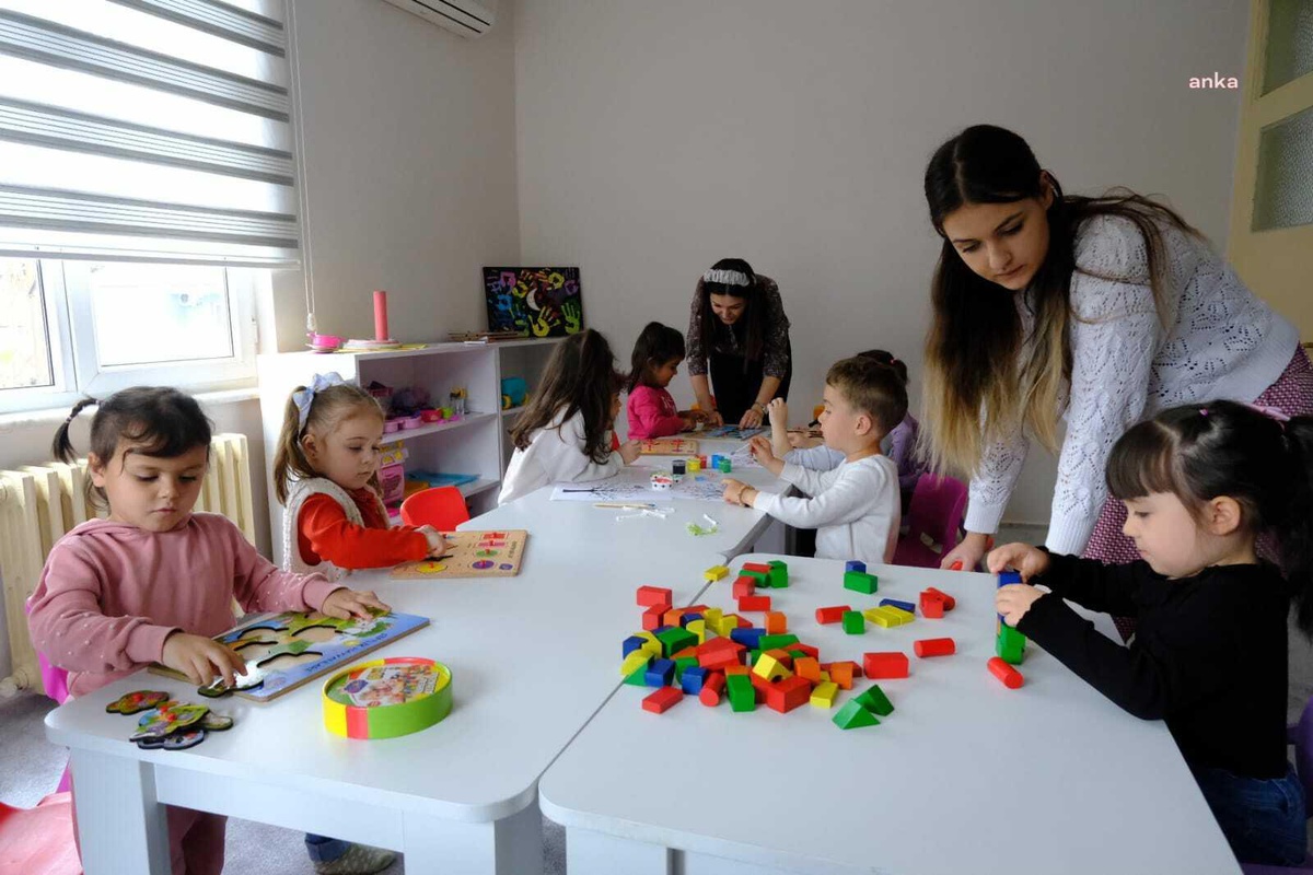 Eskişehir Büyükşehir Belediyesi\'nden "Oyun Evleri" Projesi
