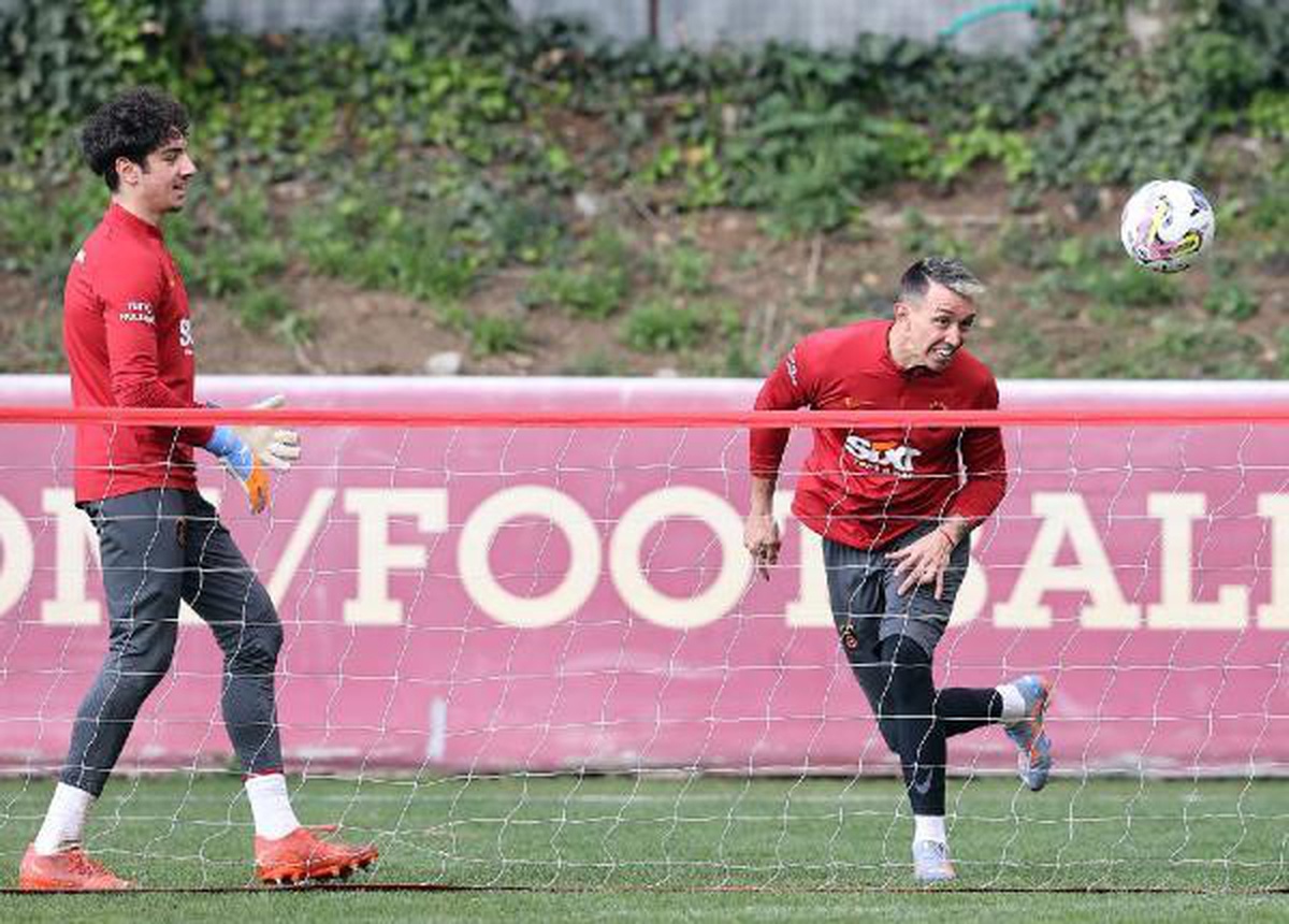 Galatasaray, Kayserispor maçı hazırlıklarına başladı