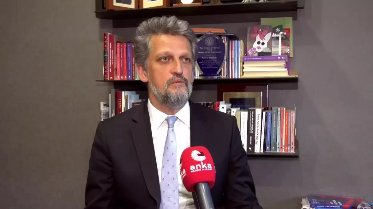 Garo Paylan: "Milletin Dertleri İçin Yüzlerce Kanun Teklifi Verdik, Gündeme Dahi Alınmadı, AKP ve MHP\'li Milletvekilleri de Saraydan Gelen Fermanlara...