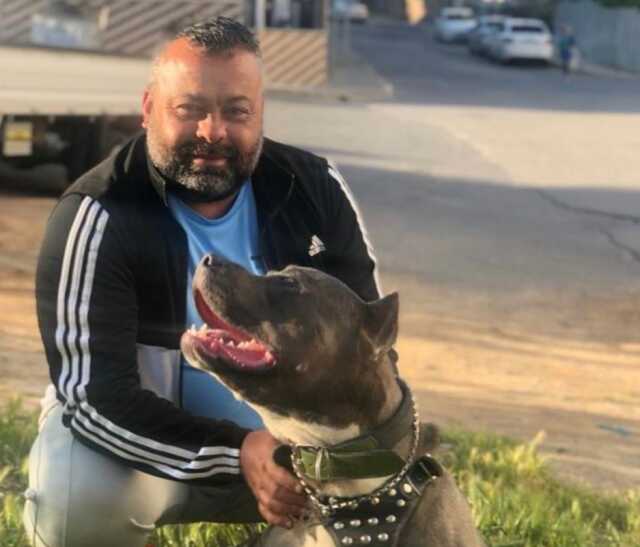 İstanbul'da otomobilde oturanlara silahlı saldırı: 1 ölü, 1 yaralı İstanbul'da otomobilde oturanlara silahlı saldırı: 1 ölü, 1 yaralı