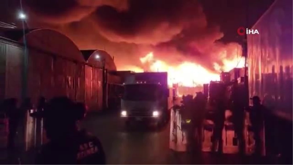 Meksika\'da toptancı pazarında yangın