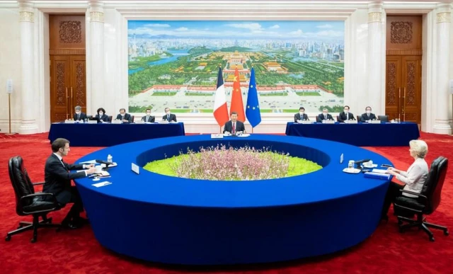 Xi, Macron ve Von Der Leyen ile Toplantı Yaptı