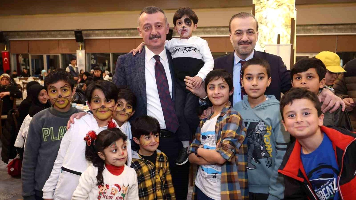Başkan Büyükakın: "10 yılda 980 Filistinli çocuk şehit edildi"