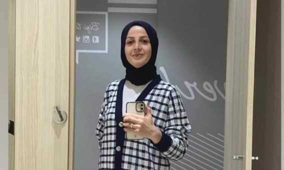 Bayburt'ta karlı yolda otomobil devrildi: 1'i çocuk 3 ölü