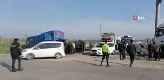 Cezaevi nakil aracı ile tır çarpıştı: 6'sı asker 9 yaralı
