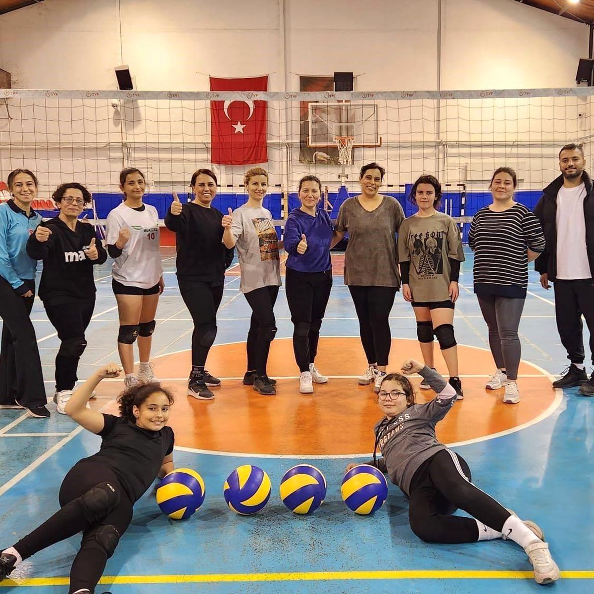Evinin Sultanları\'na Aydınlı kadınlardan yoğun ilgi
