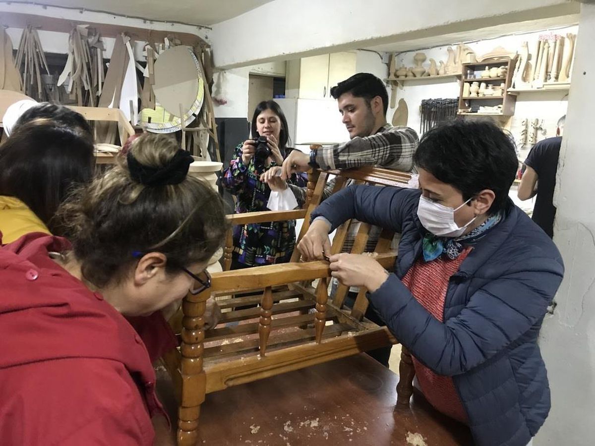 İzmir\'de Mobilya Akademi\'ye Yoğun İlgi