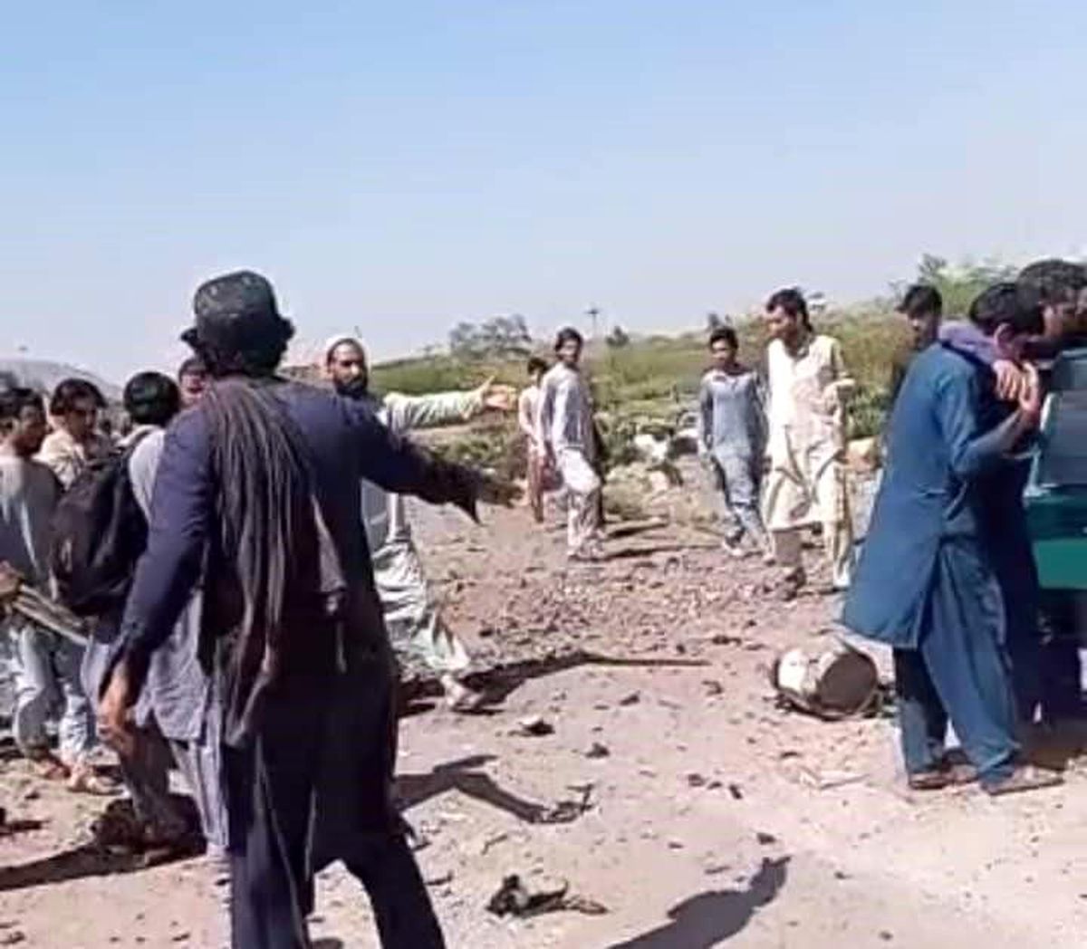 Pakistan\'da bombalı saldırı: 2 ölü, 4 yaralı
