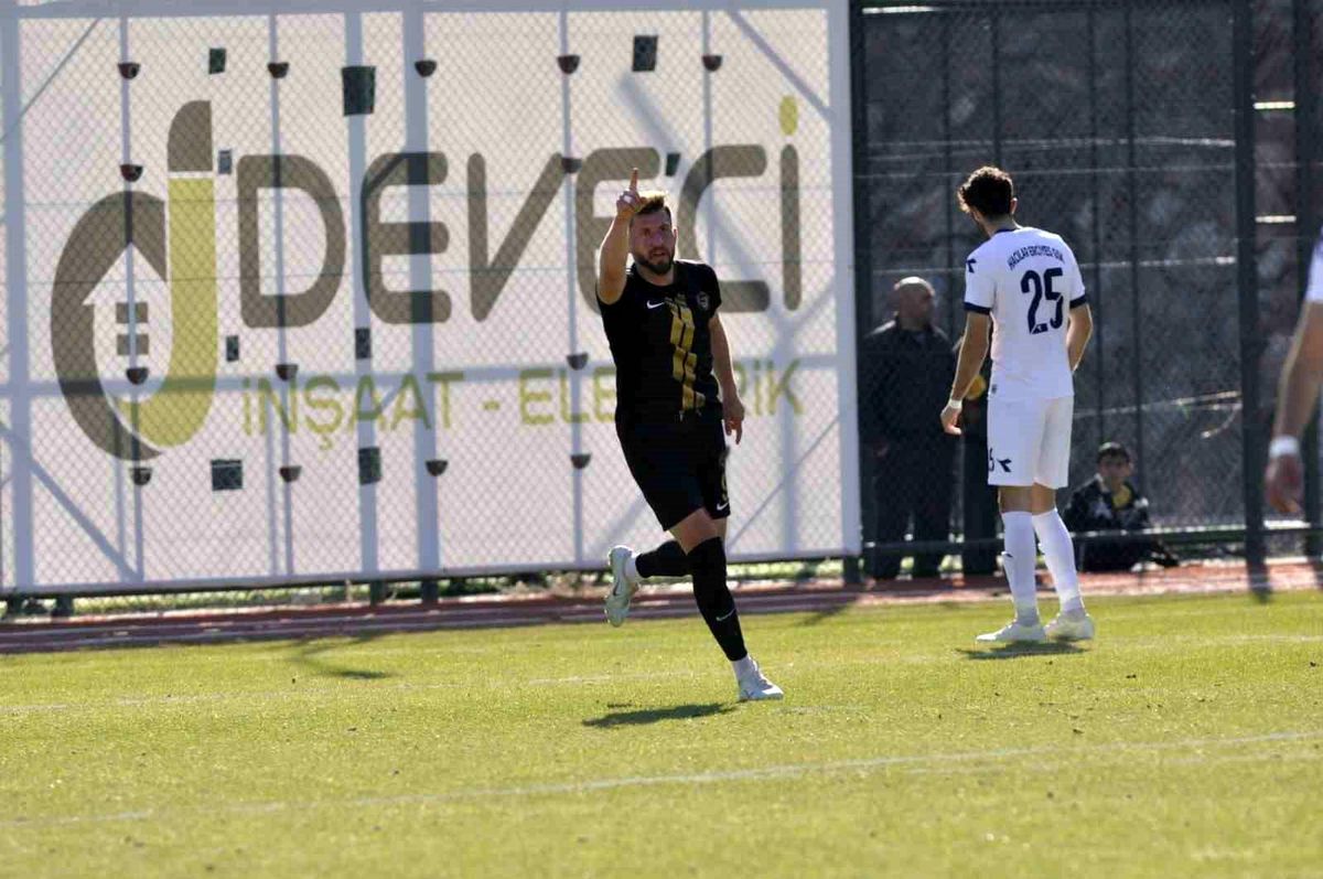 Talasgücü\'nde Akın Arıcan 13 gole ulaştı