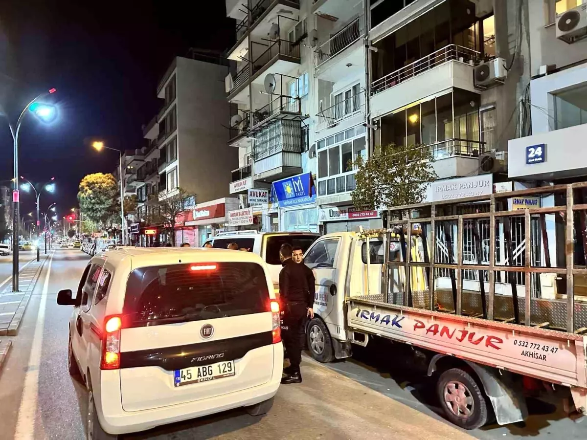 Akhisar'da havaya 4 el ateş açıp kaçan şüpheli aranıyor