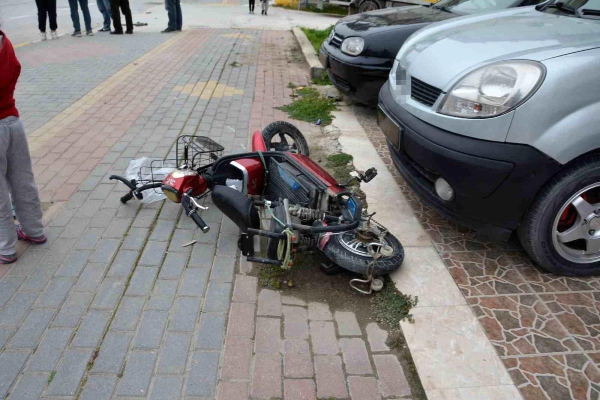 Otomobil ile elektrikli motosiklet çarpıştı: 1 ölü