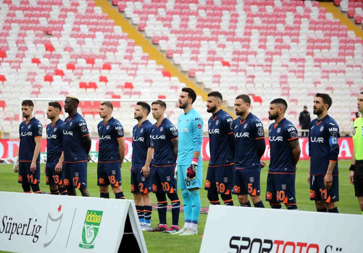 Spor Toto Süper Lig: DG Sivasspor: 1Medipol Başakşehir: 0 (İlk yarı)