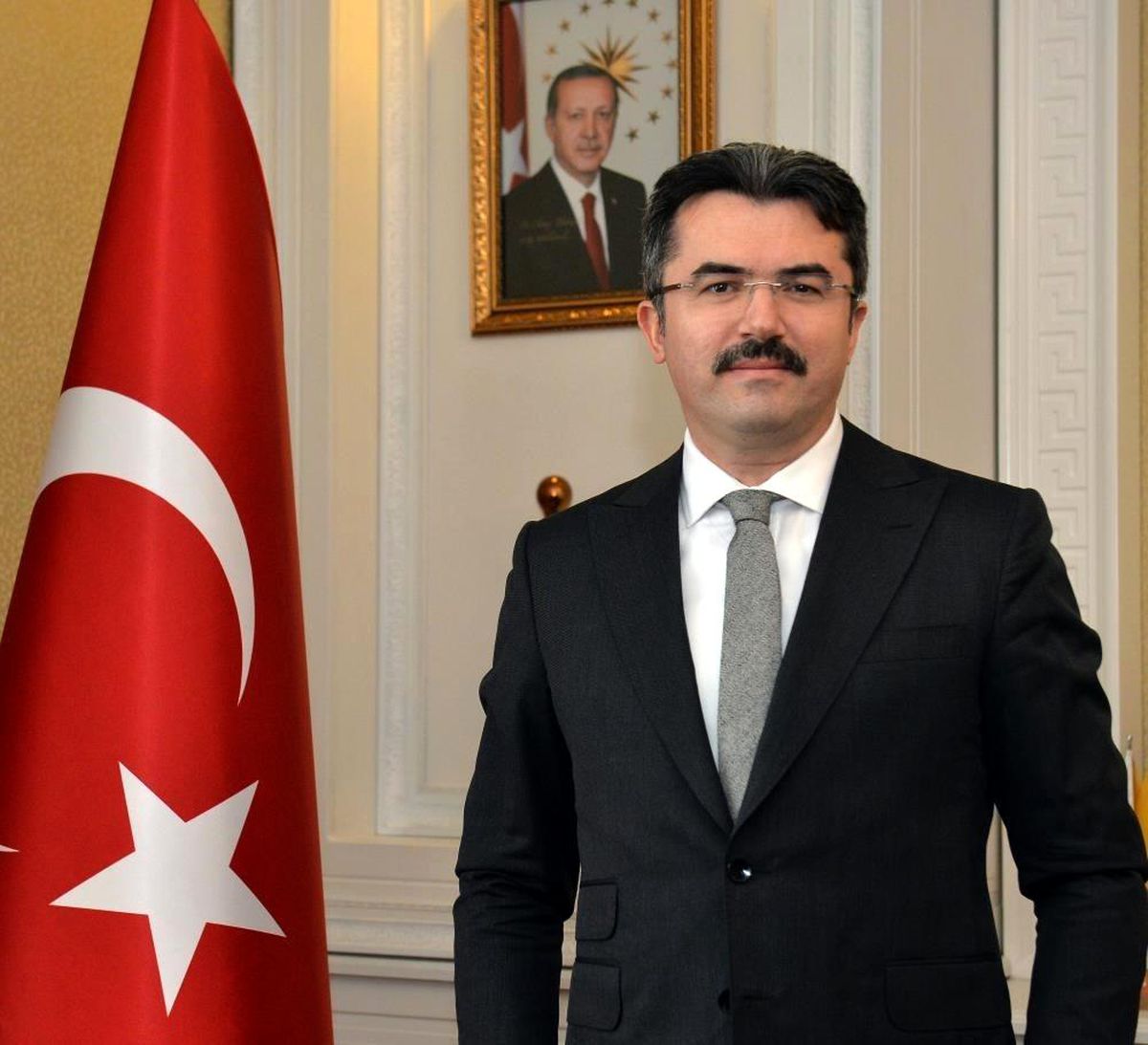 Vali Memiş\'ten kutlama mesajı