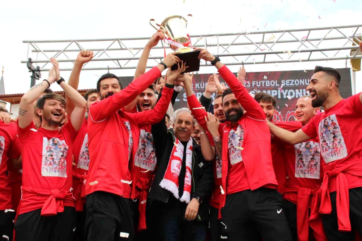 Akşehirspor namağlup şampiyon oldu