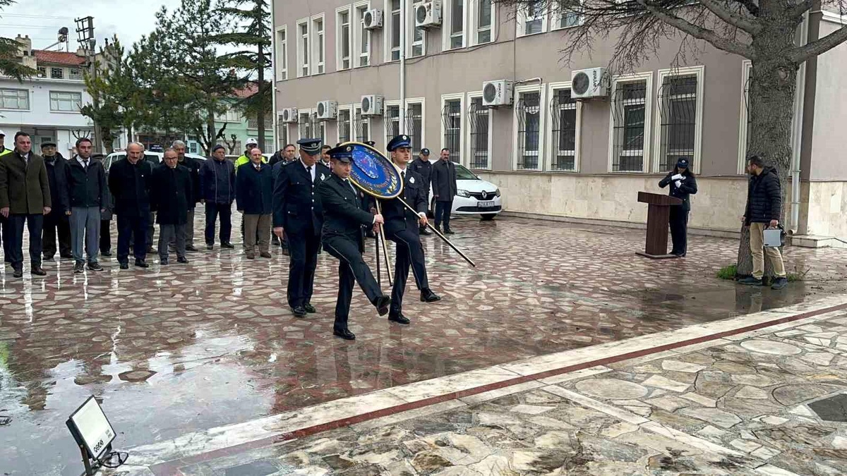 Bolvadin\'de Polis Haftası kutlama törenleri