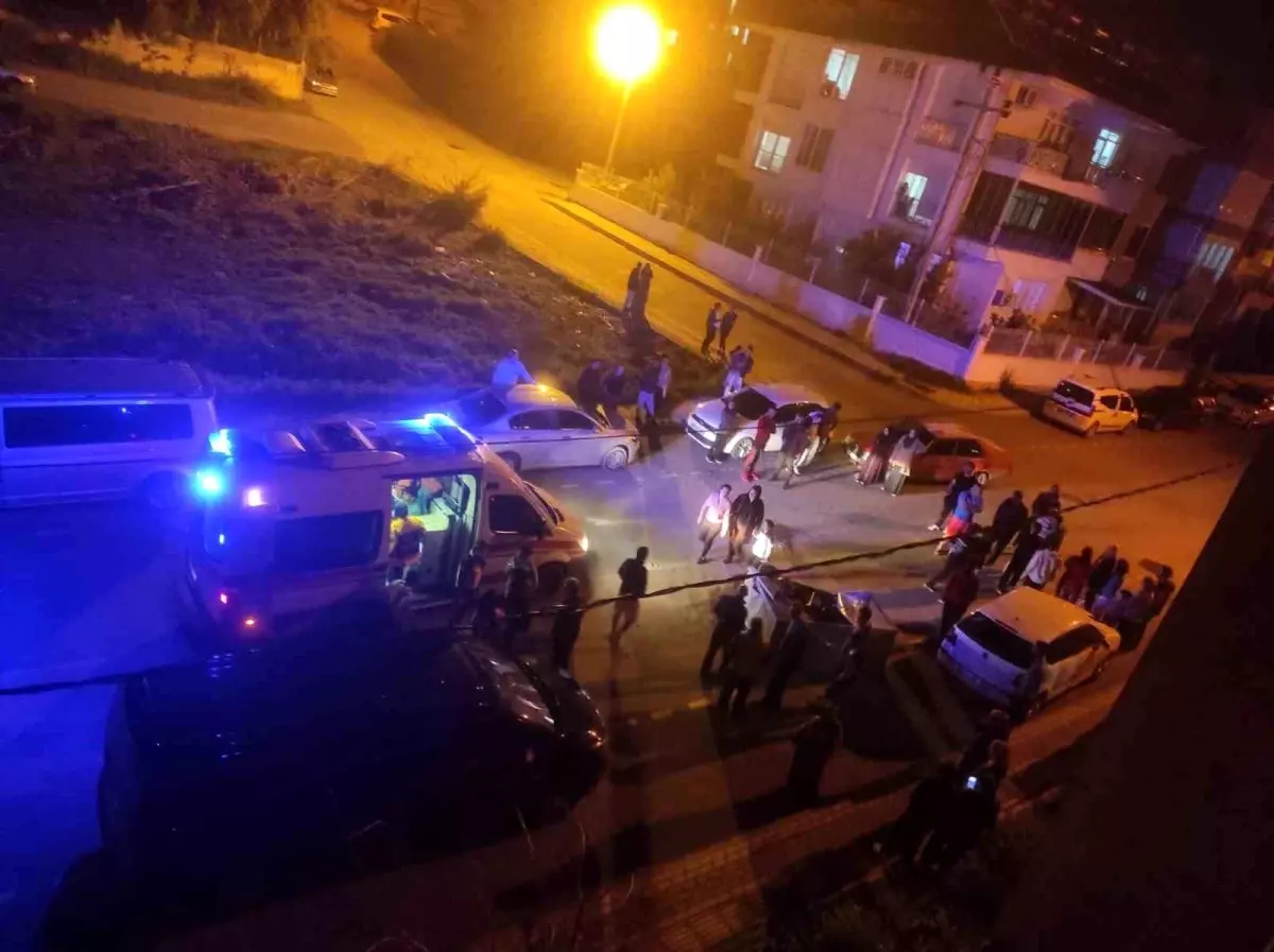 Çocukların kullandığı elektrikli motosiklet otomobille çarpıştı: 2 çocuk yaralandı