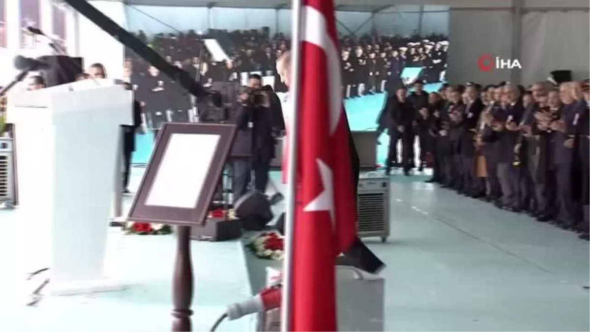 Cumhurbaşkanı Erdoğan: 'Fırkateynlerimizin üzerlerine yerleştirilecek olan silah ve sensor sistemlerinin tümü, yerli ve milli imkanlarla...