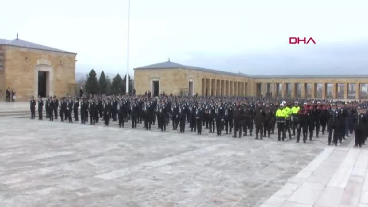 Emniyet teşkilatından Anıtkabir\'e ziyaret