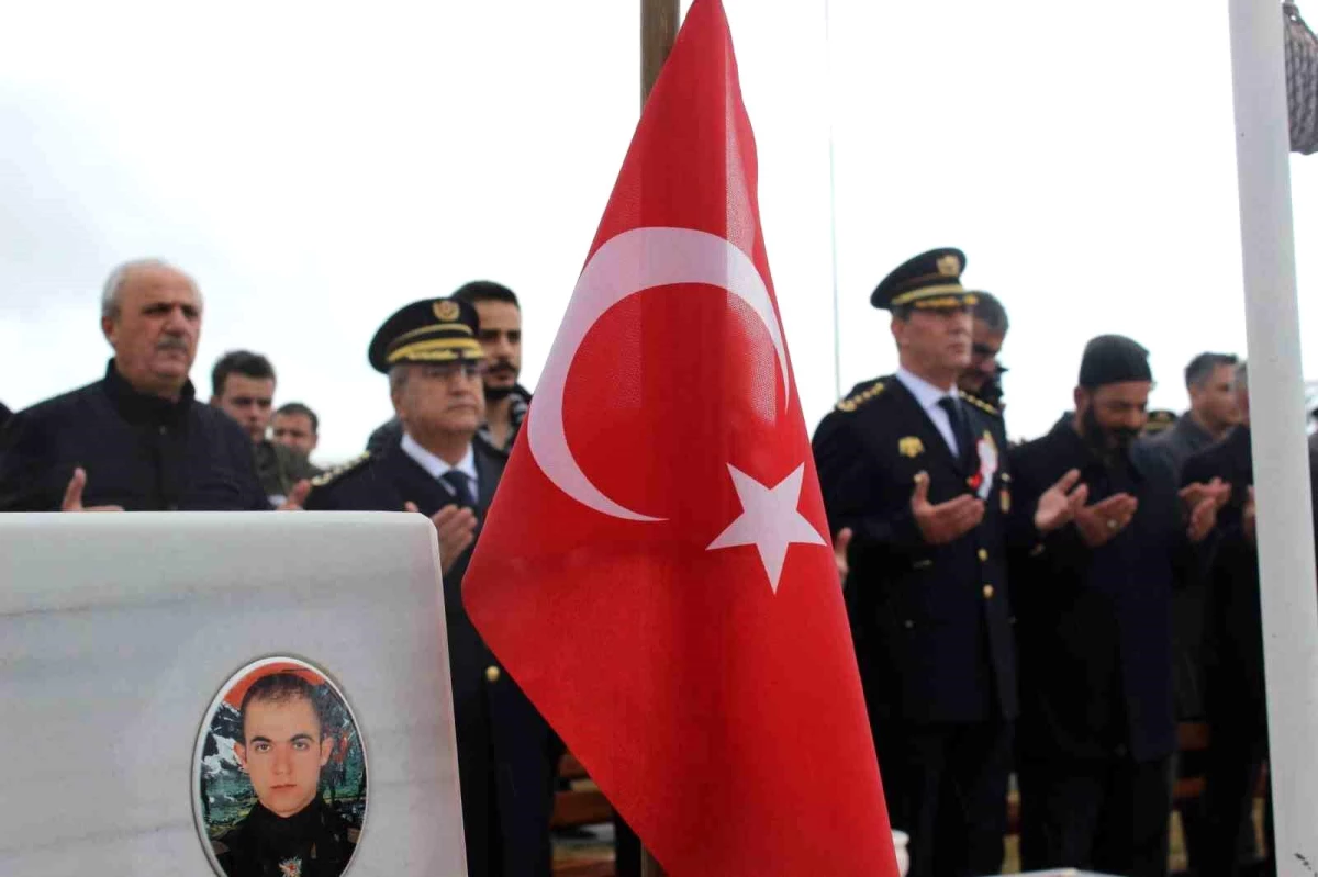 Erzurum\'da polis haftası törenlerle kutlanıyor