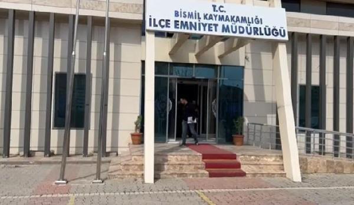 Husumetlilerini Batman\'a götürürken Diyarbakır\'da yakalandılar