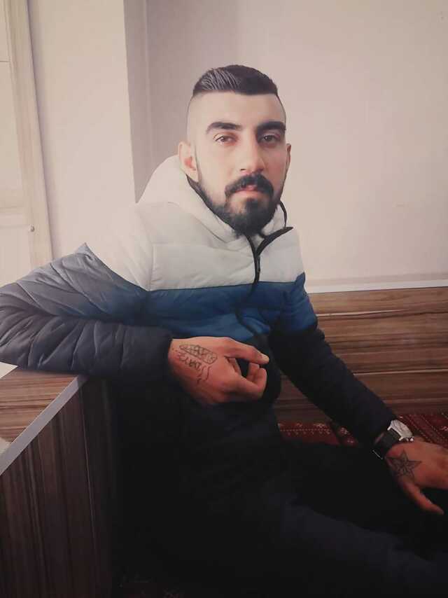OTOMOBİLDE OTURURKEN YÜZÜNDEN VURULDU, 13 GÜN SONRA ÖLDÜ OTOMOBİLDE OTURURKEN YÜZÜNDEN VURULDU, 13 GÜN SONRA ÖLDÜ